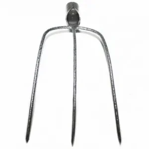 Furca cu 3 coarne din metal Super ofertă